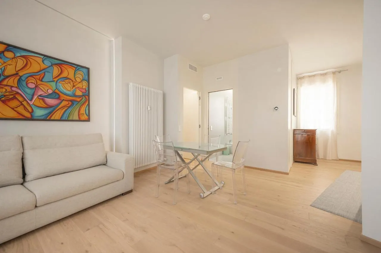 Apartmán Attico Incantevole Con Jacuzzi Idromassaggio E Sauna Treviso Itálie